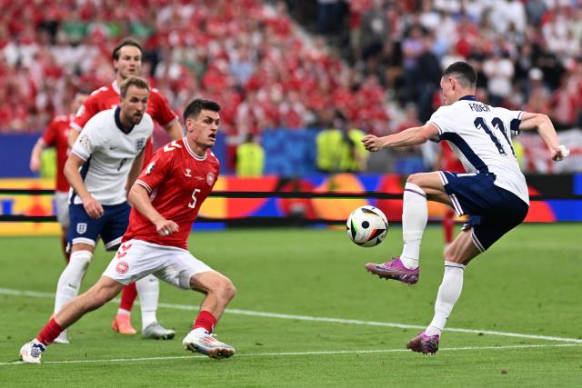 Denmark national football team vs england national football team lineups